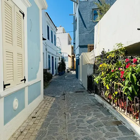 Aelios House *