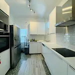 Apartament Aelios House *