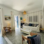 Aelios House